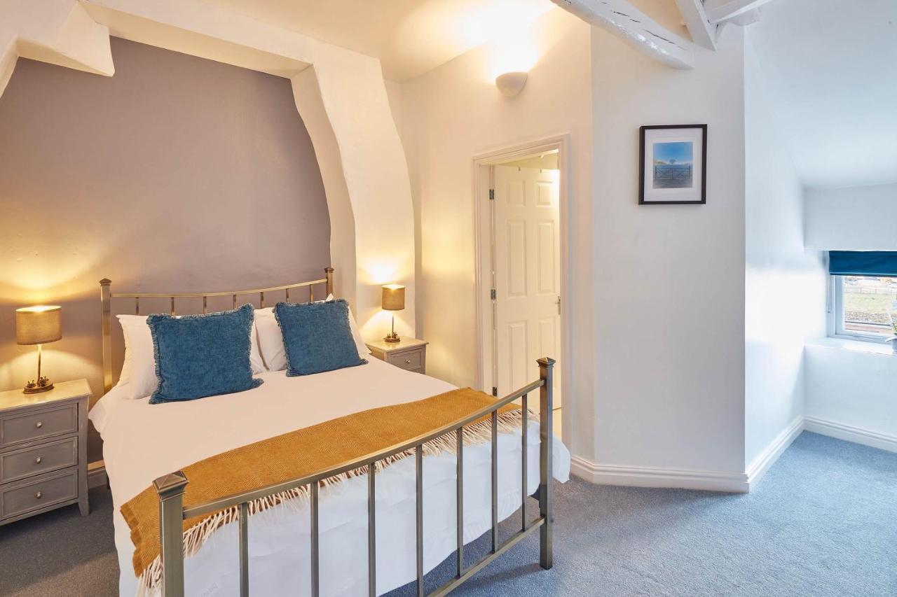Host & Stay - Dove Grey, 25 West End Kirkbymoorside Exterior photo